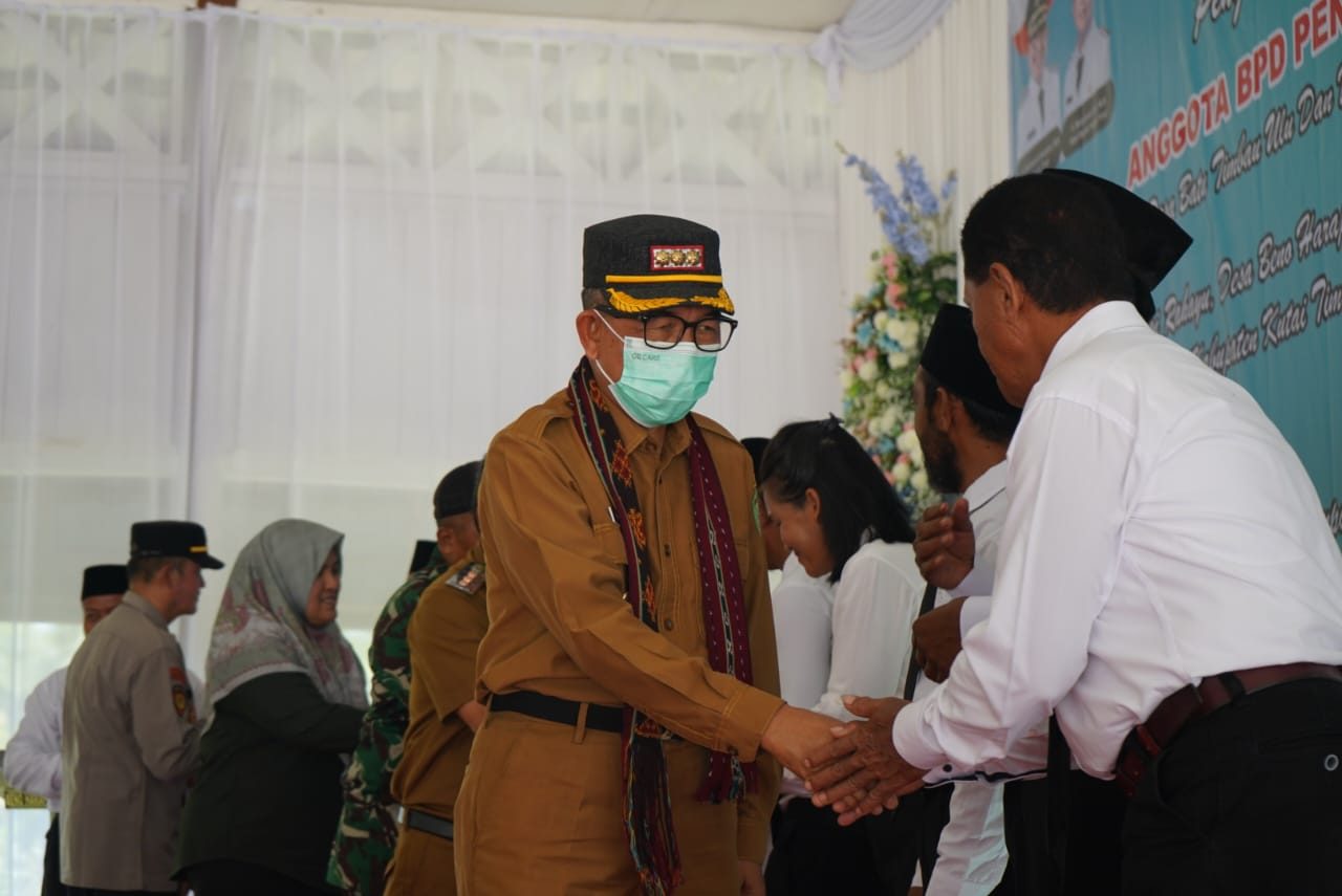 Maraton Kunker Bupati Kutim: Lantik BPD, Buka Konda GKII, hingga Tinjau Kondisi Wilayah
